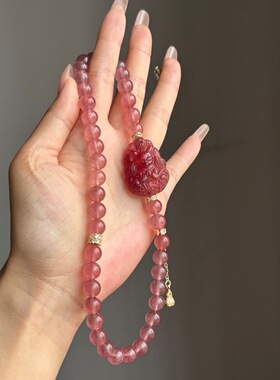 天然草莓晶九尾狐双圈手链女款鸽血红高级感水晶手串送朋友礼物