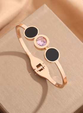 时尚不锈钢镶钻饰品欧美复古钛钢手镯女开口弹簧韩式手环饰品