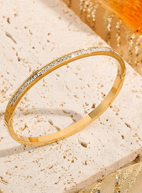 钛钢手镯女生感小众满天星不掉色镶钻精致大方ins风满钻手环