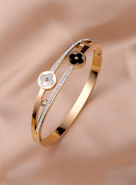 四叶草贝镶钻钛钢开口手镯