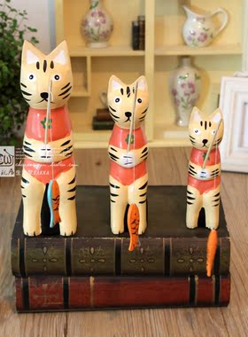 木制装饰东南亚手绘小猫摆件