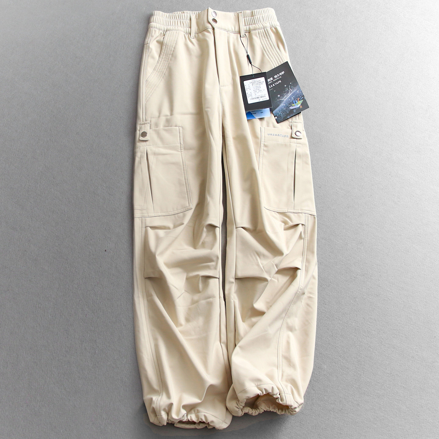 防风防泼水！纯色捏褶工装裤加绒软壳冲锋裤户外运动休闲裤女M078,淘宝优惠券,粉丝福利购,淘宝优惠卷