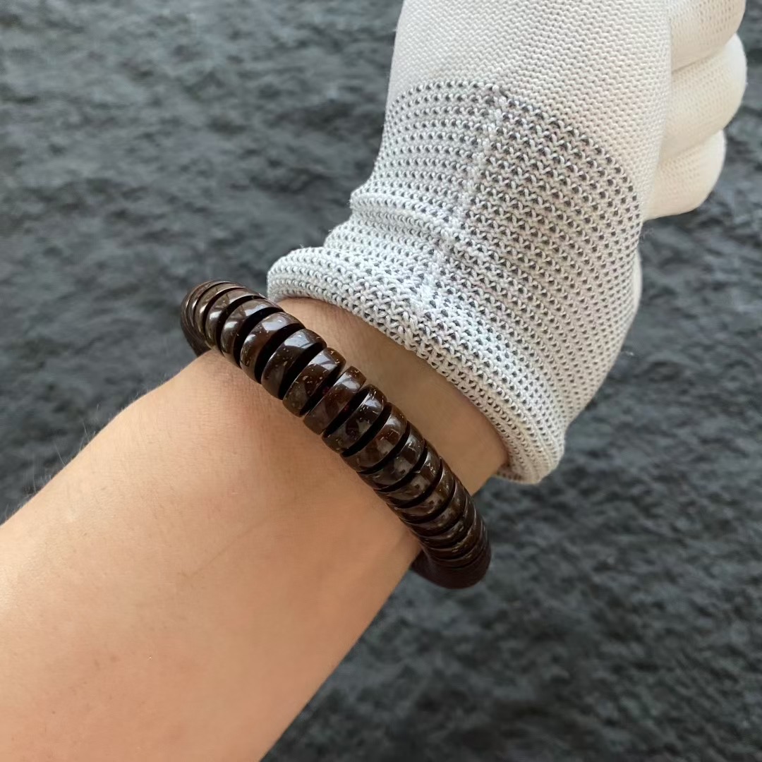 手工原色老料椰壳手串椰蒂隔片泥鳅背佛珠男女项链108颗念珠手链 - 图1