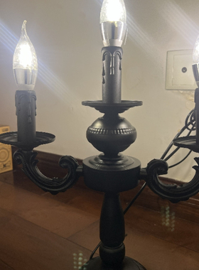 客厅美式台灯复古怀旧led卧室床头欧式蜡烛奢华教堂台灯铁艺插电