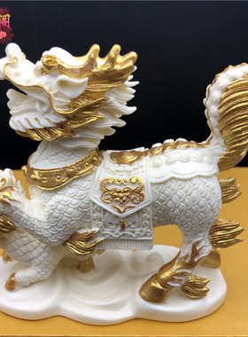 网红象牙果麒麟摆件招财祥瑞庭院家居玄关酒柜桌面装饰品礼盒装