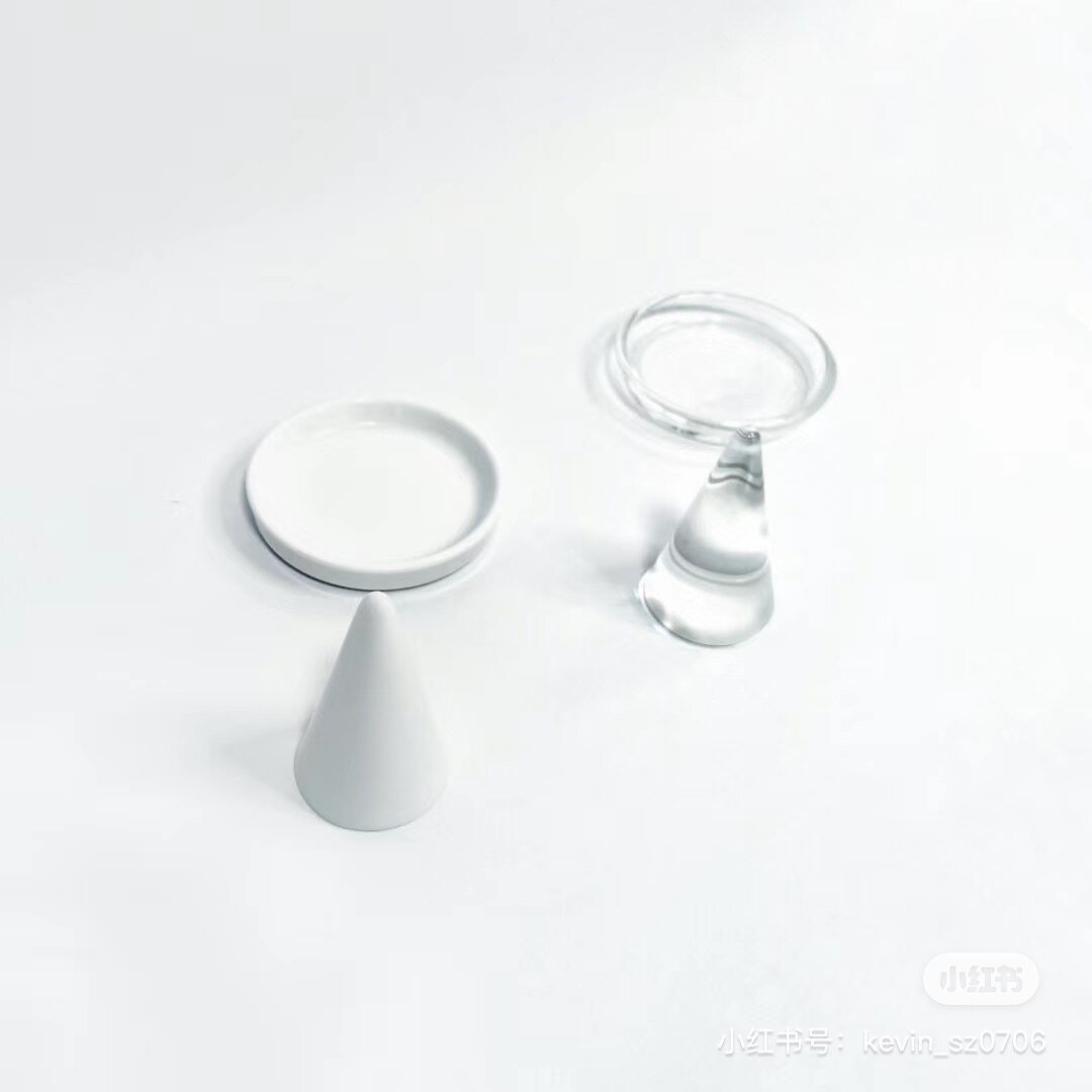 Crystal Clear Japanese Glass Tapered Ring Holder