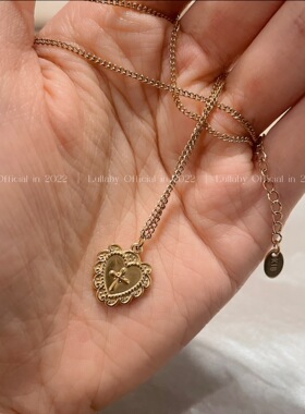 安眠曲女爱心十字架项链女高级感