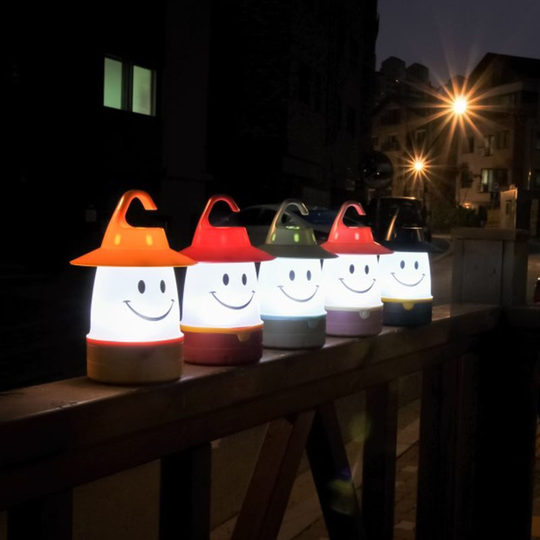 出口韩国LED野营灯小夜灯笑脸户外装饰挂灯帐篷钉提灯马灯公园党