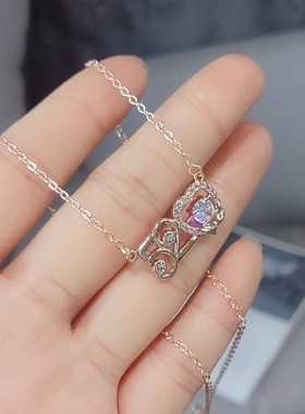 网红爆款520不掉色女love吊坠