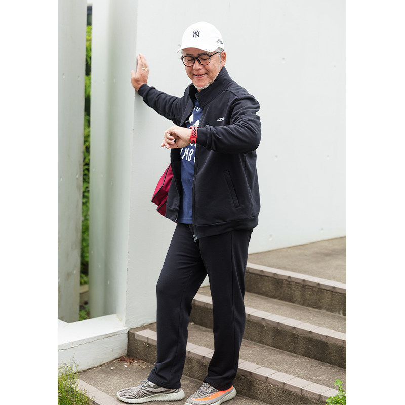 Dad's tops, elderly clothes, casual sweatshirts