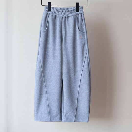 25年秋冬款糯米绒加绒加厚款女中大童宽松休闲版型弯刀裤香蕉裤