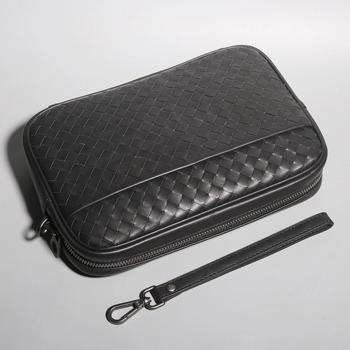 Маленькая сумка клатч, плетеная вместительная и большая сумка с петлей на руку для отдыха, из натуральной кожи