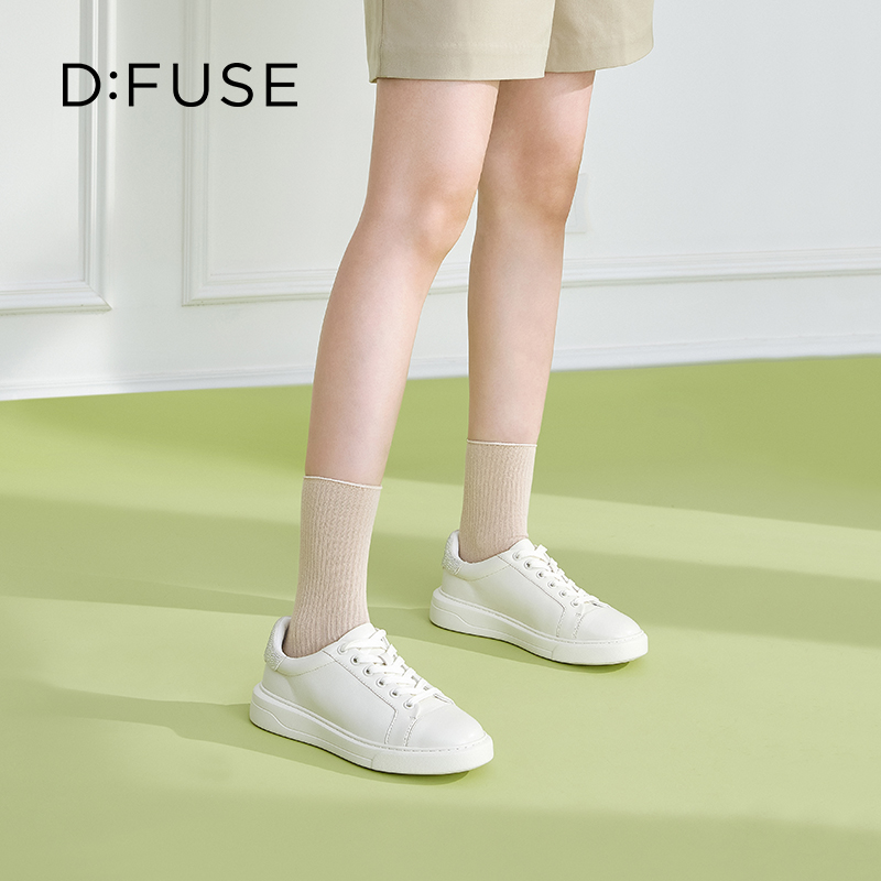 DFuse迪芙斯春款羊皮圆头烫钻小白鞋休闲板鞋DF31112293
