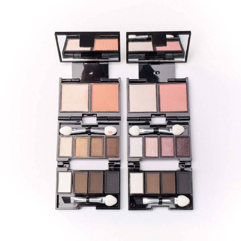 猪猪 泰国mistine折叠眼影修容彩妆盒眉粉高光腮红十色迷你化妆盘,淘宝优惠券,粉丝福利购,淘宝优惠卷