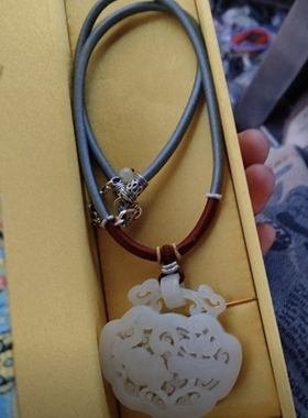 和田玉香囊 中式风格项链