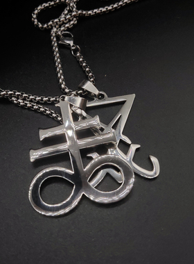 徽章十字架标志吊坠项链