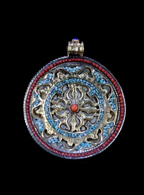 尼泊尔铜鎏银镶嵌宝石十字金刚杵佛牌挂饰