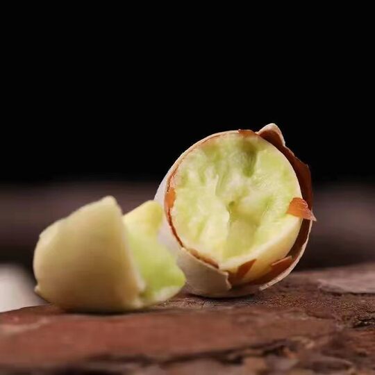 Taixing ginkgo ginkgo fruit in shell fresh extra large raw ginkgo farmer's non-drifting dry goods hundred fruits 2-5 Jin Jin is equal to 0.5 kg
