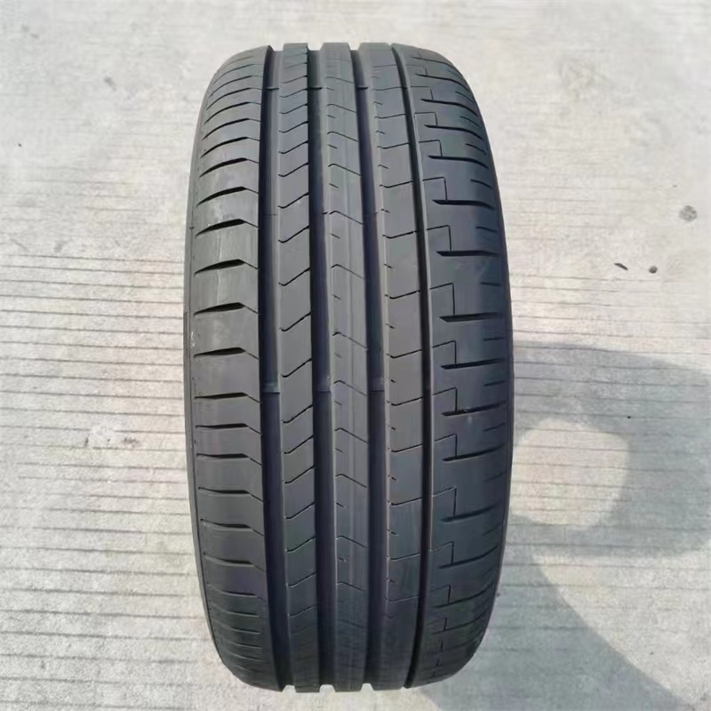 倍耐力防爆PZ4轮胎275/285/305/315/35/40/45R20 21 22宝马X5X6X7 - 图1