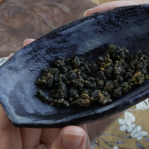 台湾阿里山高山茶 正宗特级奶香金萱乌龙茶清香型 买1送1共300g - 图3
