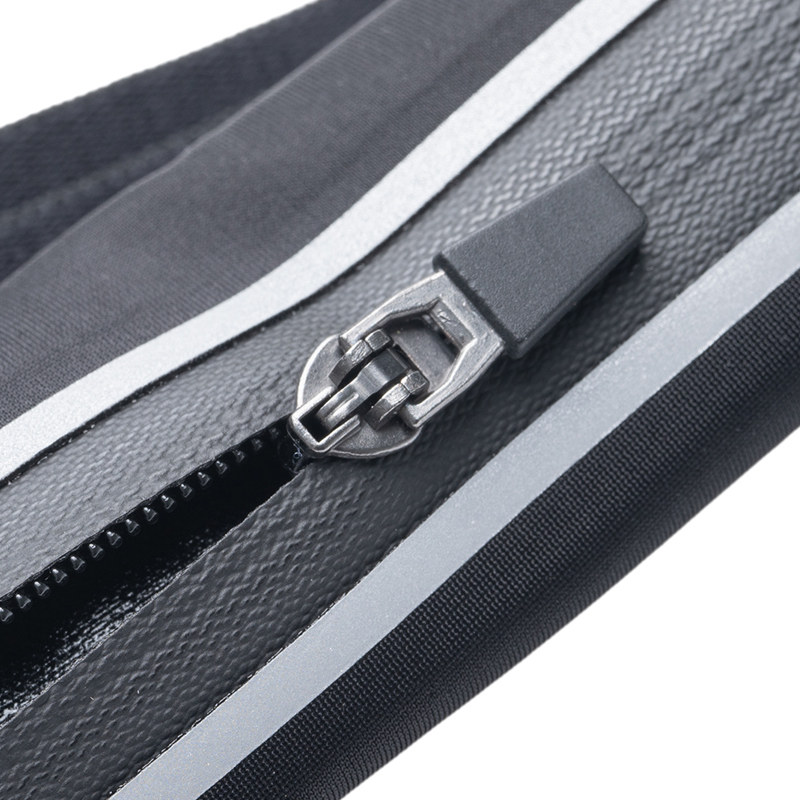 ASICS comfortable and practical running waist bag for men and women