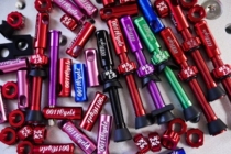 Vacuum gas nozzle 0011cycle design manufacturing high-end vacuum tire gas nozzle 48 68 88mm red pink purple blue green