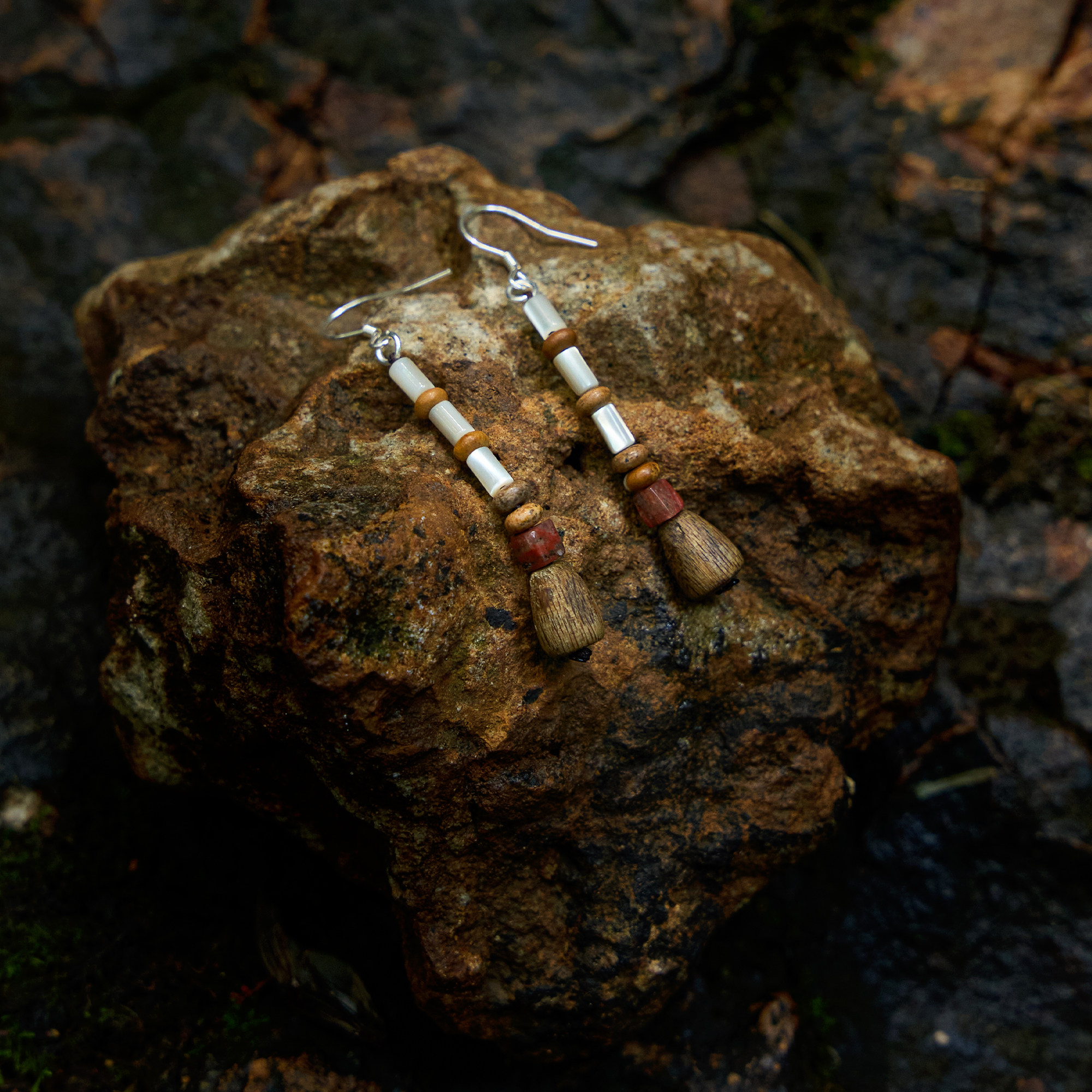 三坛星石【润物】财富/好运 沉香耳钉原创高级小众设计秋冬款耳坠,淘宝优惠券,粉丝福利购,淘宝优惠卷