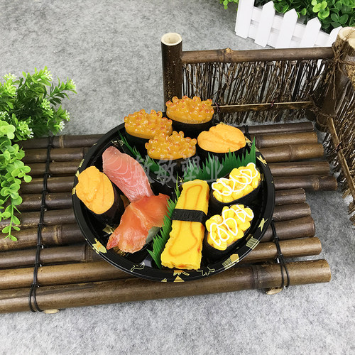 圆盘分格寿司打包盒五格四格六格水果沙拉圆形一次性带格寿司拼盘 - 图0