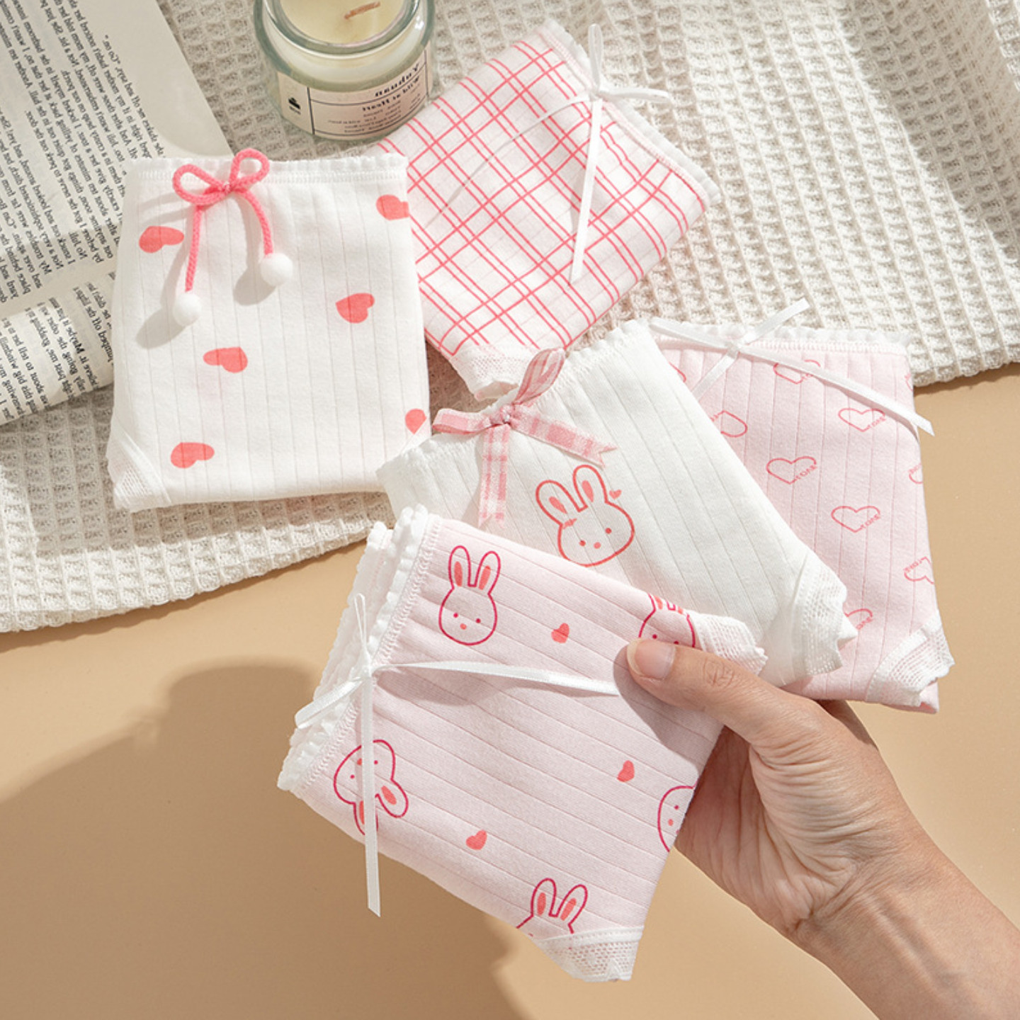 日系粉色可爱少女爱心萌兔印花内裤女 10A抗菌棉裆中腰学生三角裤,淘宝优惠券,粉丝福利购,淘宝优惠卷