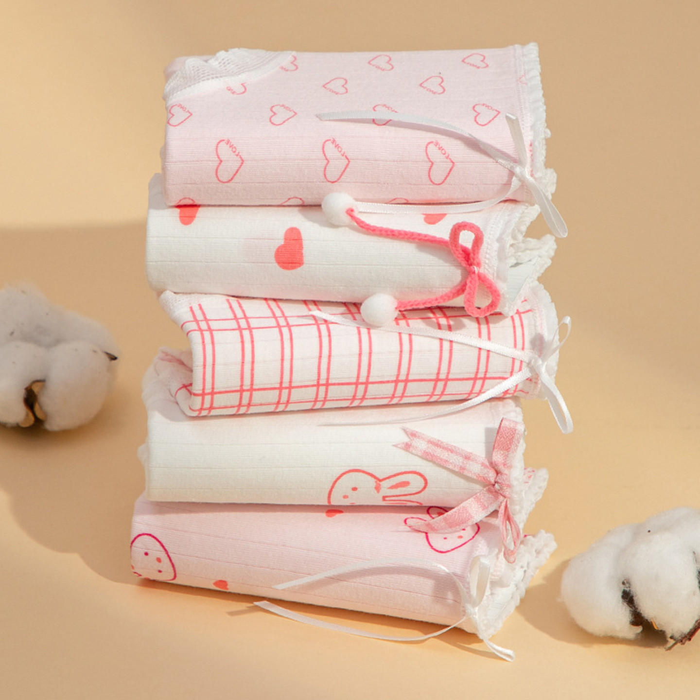 日系粉色可爱少女爱心萌兔印花内裤女 10A抗菌棉裆中腰学生三角裤,淘宝优惠券,粉丝福利购,淘宝优惠卷