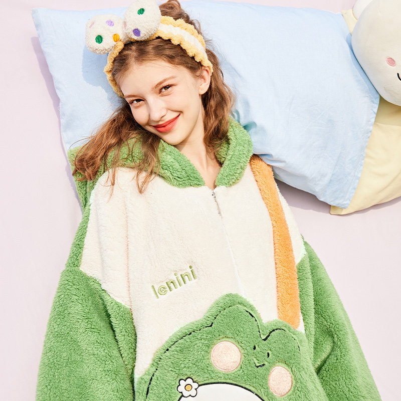  芬腾睡衣/家居服套装