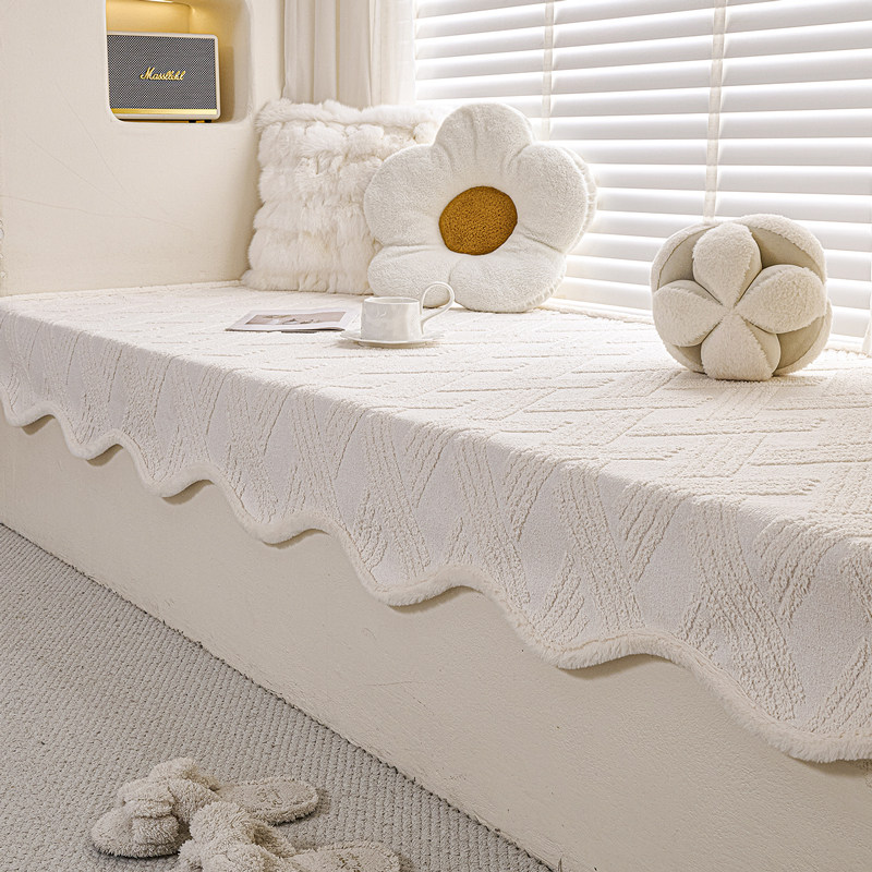 Cream style new all-season bay window mat
