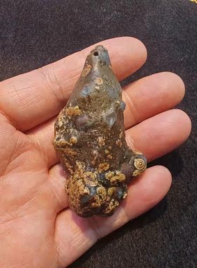 奇石手把件吊坠绿蓝紫白黄五彩多眼睛戈壁玛瑙原石吊坠孔男女大号