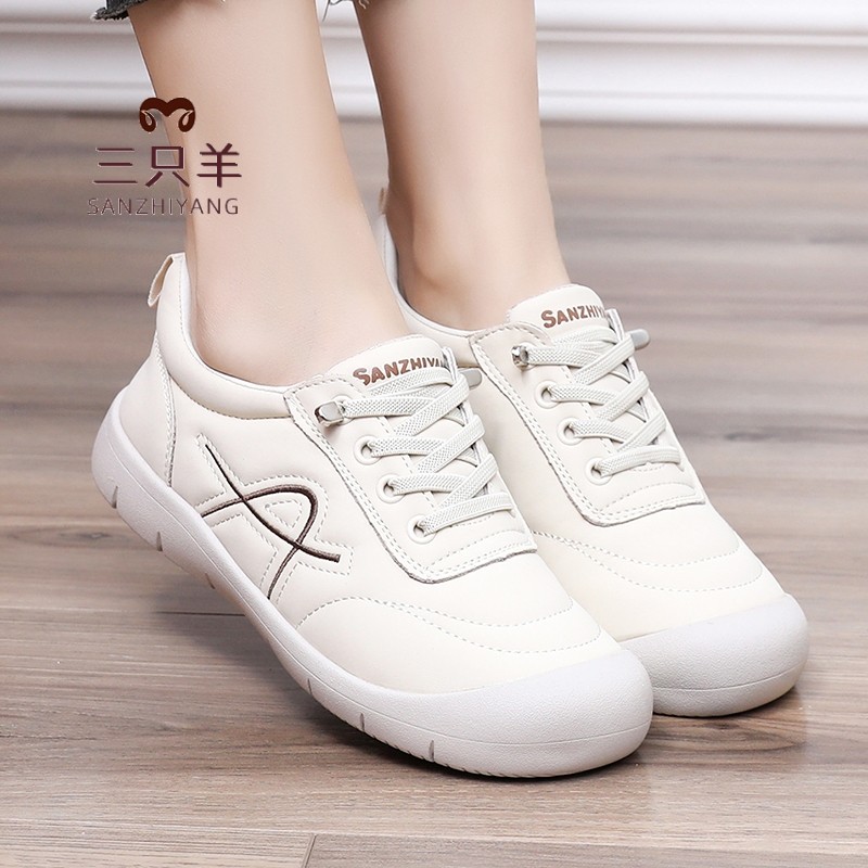 三只羊2025秋冬新款舒适百搭健步鞋女休闲妈妈鞋加棉软底小白鞋女,淘宝优惠券,粉丝福利购,淘宝优惠卷
