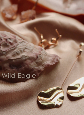 法式两戴chic打结包金耳夹荒野鹰