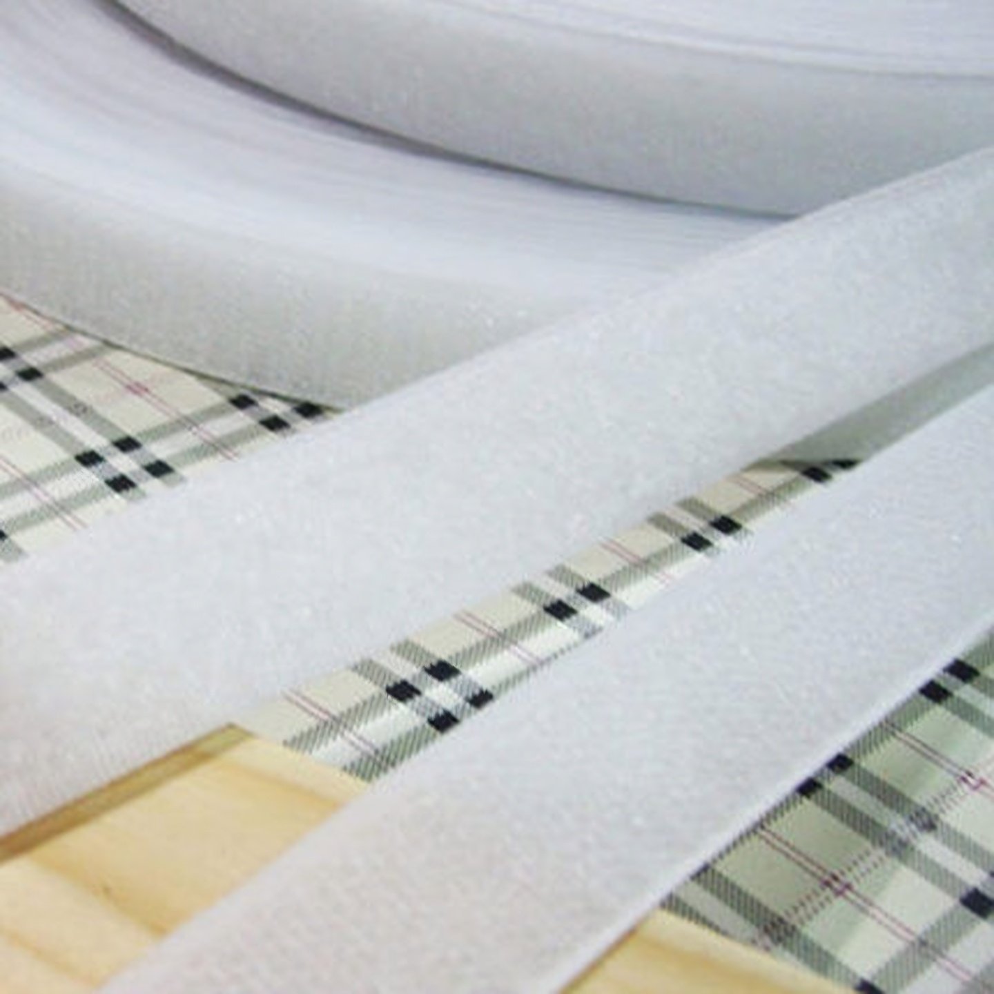 优质粘扣带门帘窗帘纱窗背胶魔术贴2.5cm子母贴粘布窗帘辅料配件,淘宝优惠券,粉丝福利购,淘宝优惠卷