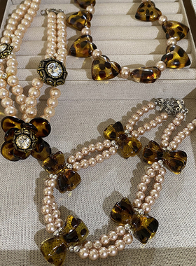 欧美西太后珍珠项链女款2025新款高级感轻奢小众美拉德豹纹锁骨链