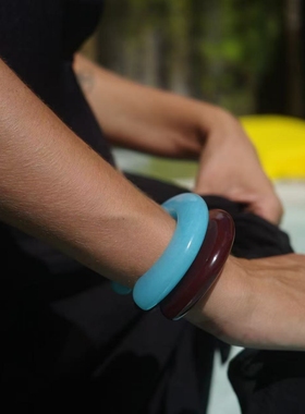 WEARRING2025新款树脂手镯