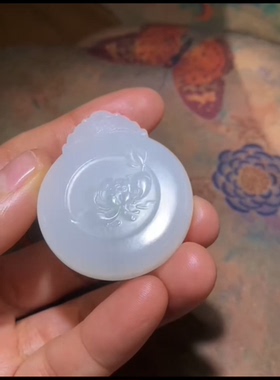 精品新疆和田玉籽料 弥勒佛 一级白 油性脂粉很好的年糕料45*11mm