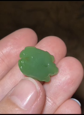 天然精品和田玉碧玉商龟 苹果绿颜色非常漂亮 正品带证书全国复检
