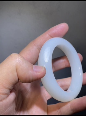 精品新疆和田玉籽料 宽版手镯 一级白 油性脂粉足细腻温润 54.5mm
