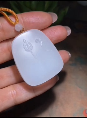 高品质新疆和田玉籽料弥勒佛一级白温润细油糯饱满厚实41*34*15mm