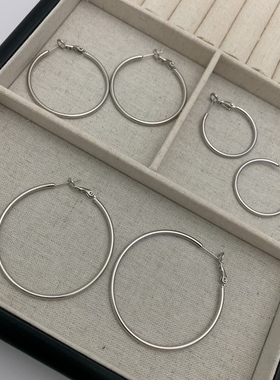 金色素圈耳环女爆款高级感冷淡风耳饰法式简约气质百搭夸张大耳圈
