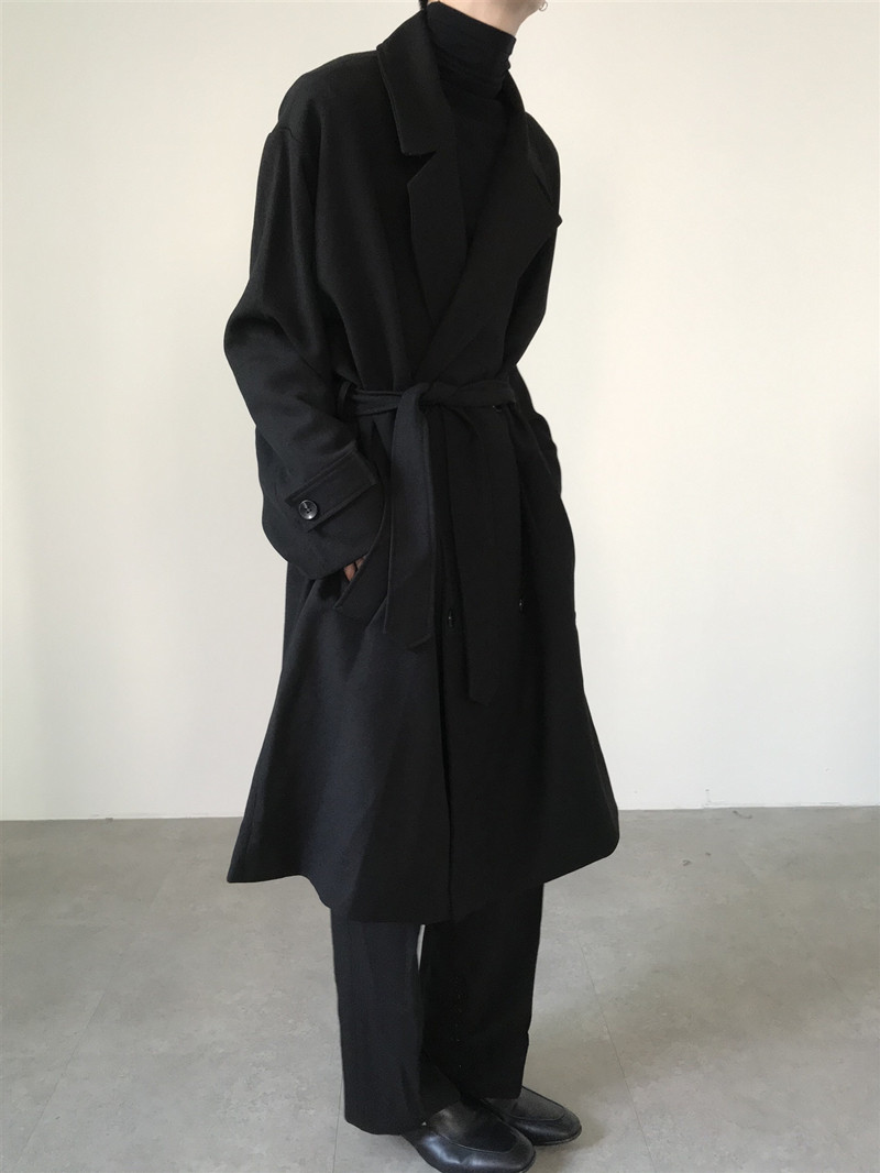 COLN 如何不做平凡的路人甲？一件双排扣大衣自动提升你的sense - 图2