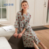 An Chi với váy ngủ nữ mùa xuân và mùa hè giản dị giản dị chấm bảy điểm đồ ngủ dài tay dài lỏng lẻo dịch vụ tại nhà kích thước lớn - Đêm đầm đầm mặc nhà thoải mái Đêm đầm