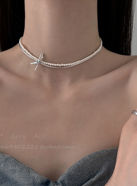 简约双层叠戴珍珠项链女2025年新款爆款choker短款百搭轻奢锁骨链