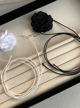 法式布艺黑色山茶花颈链