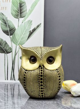 创意波点猫头鹰摆件高级感ins风