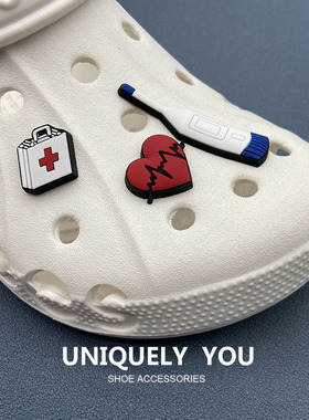 适配Crocs医护洞洞鞋花三件套