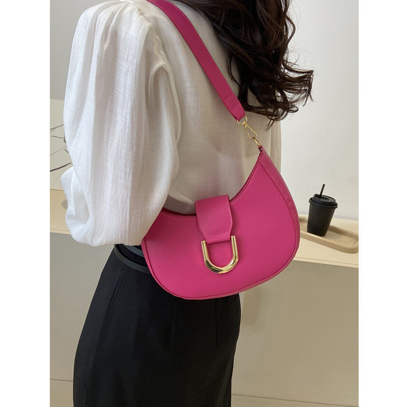 法式小众小包包女2023新款潮高级质感铆钉女士爆款通勤百搭马鞍包,淘宝优惠券,粉丝福利购,淘宝优惠卷